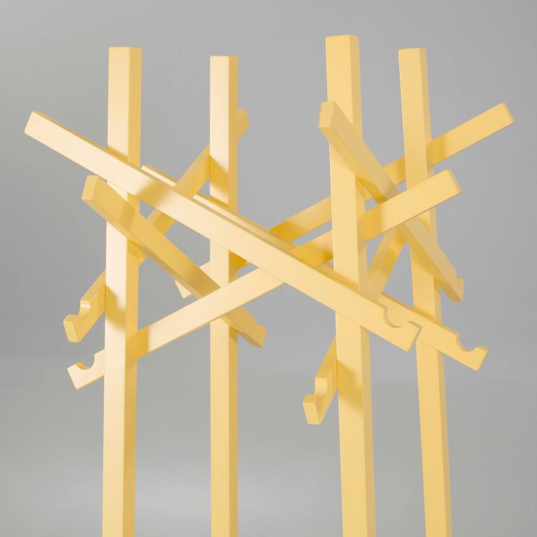 GABRIELLA GUSTAFSON & MATTIAS STÅHLBOM, klädhängare, "Nest", Karl Andersson & Söner, 2000-tal.