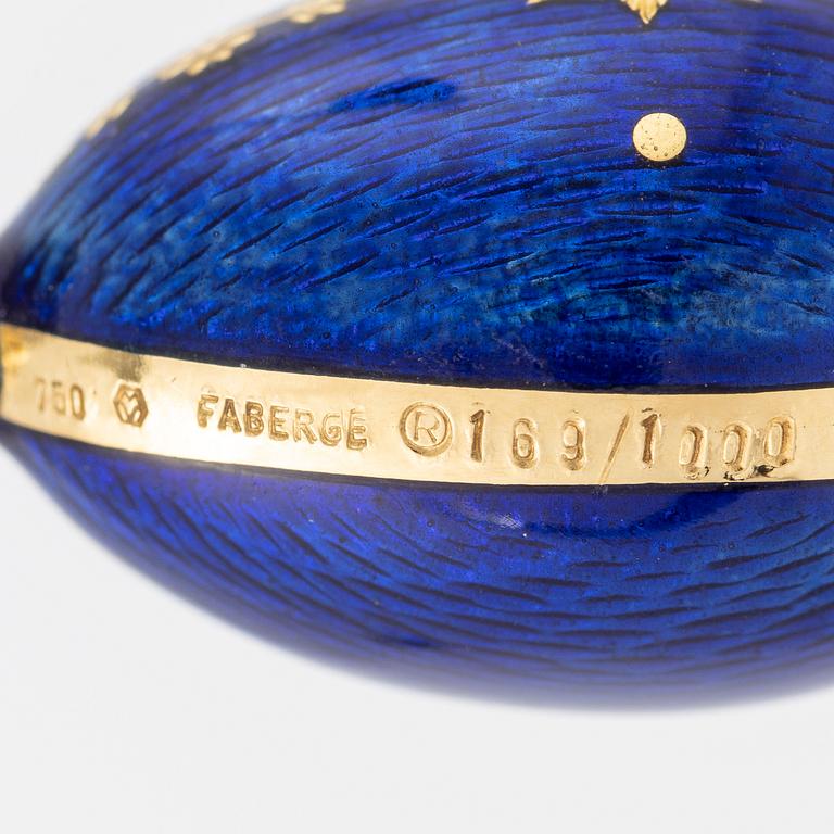 Pendant in 18K gold with enamel, Victor Mayer.