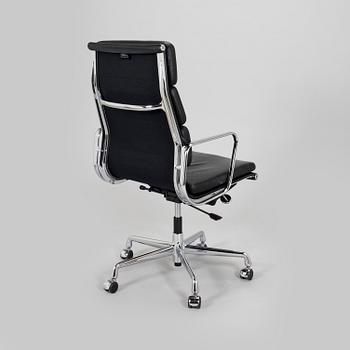 Charles & Ray Eames, A 21st Century "Soft Pad Chair EA 219, high backrest" office chair, Vitra.