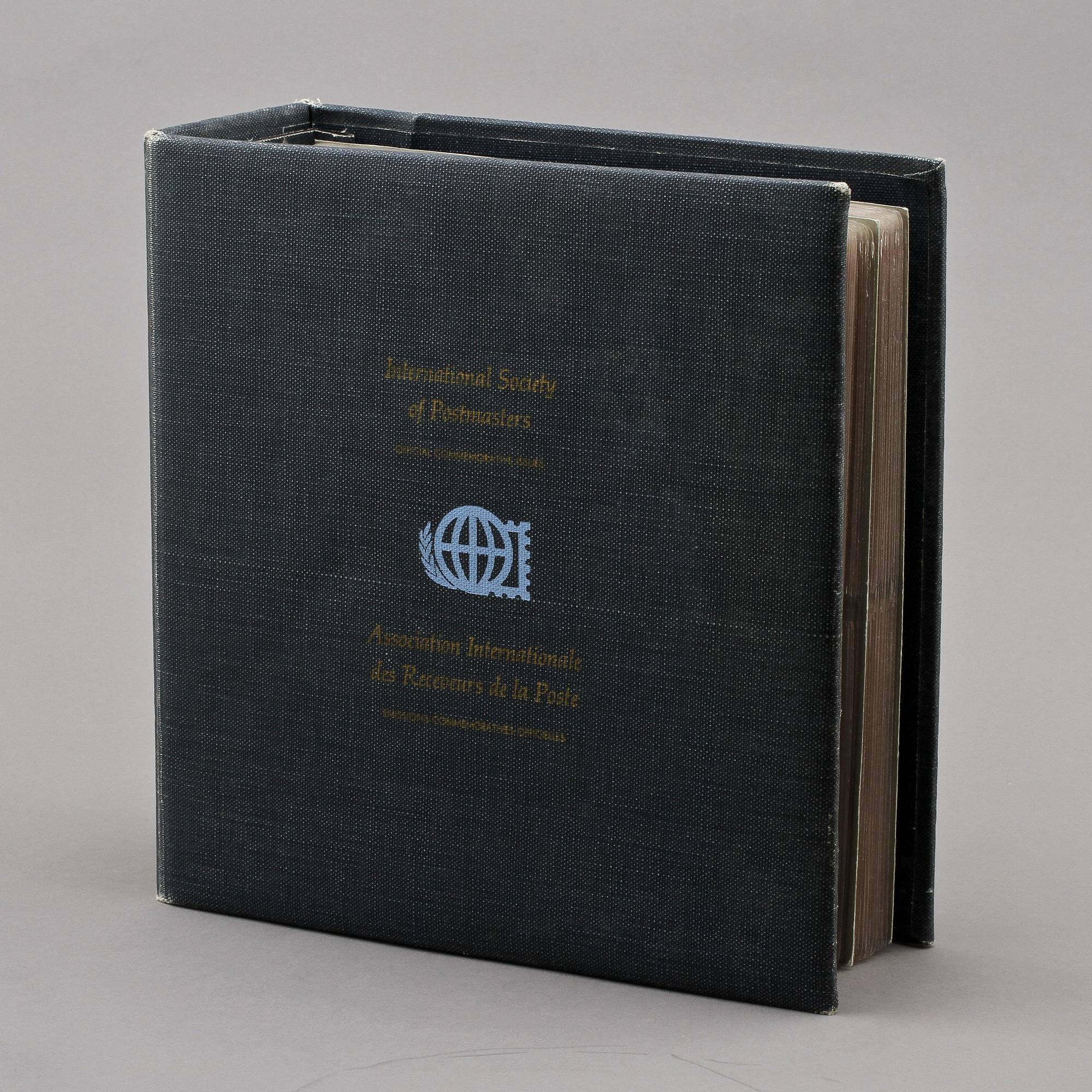 MINNESMYNT, 36 st, sterlingsilver, 1900-talets andra hälft. Vikt ca 700 g.