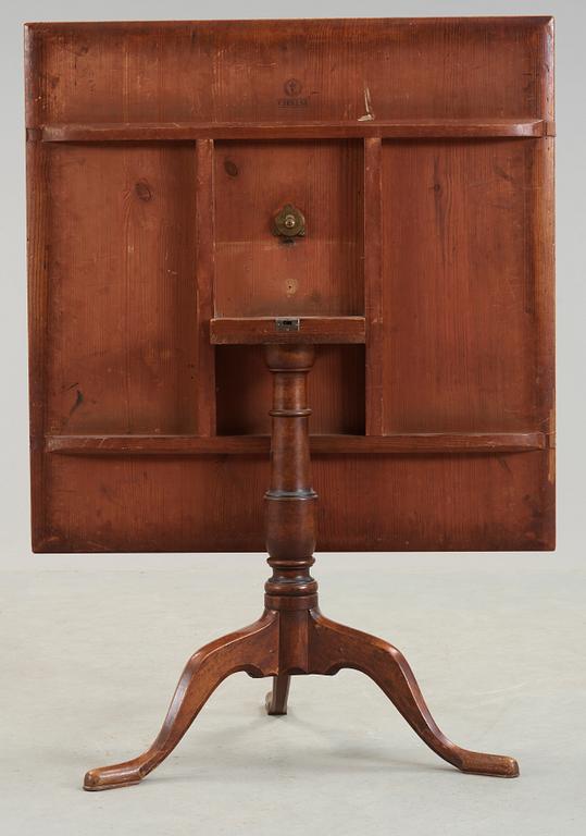 FÄLLBORD. Carl Hollst, (mästare i Eskilstuna 1787-1830).