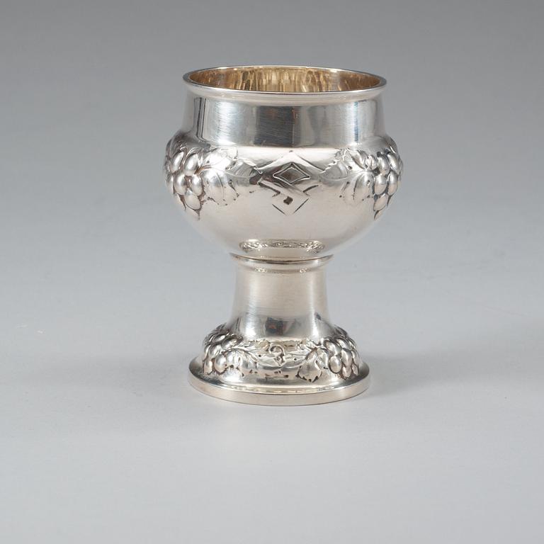 A Norwegian early 20th century parcel-gilt punsh-bowl, makers mark of M. Aase.
