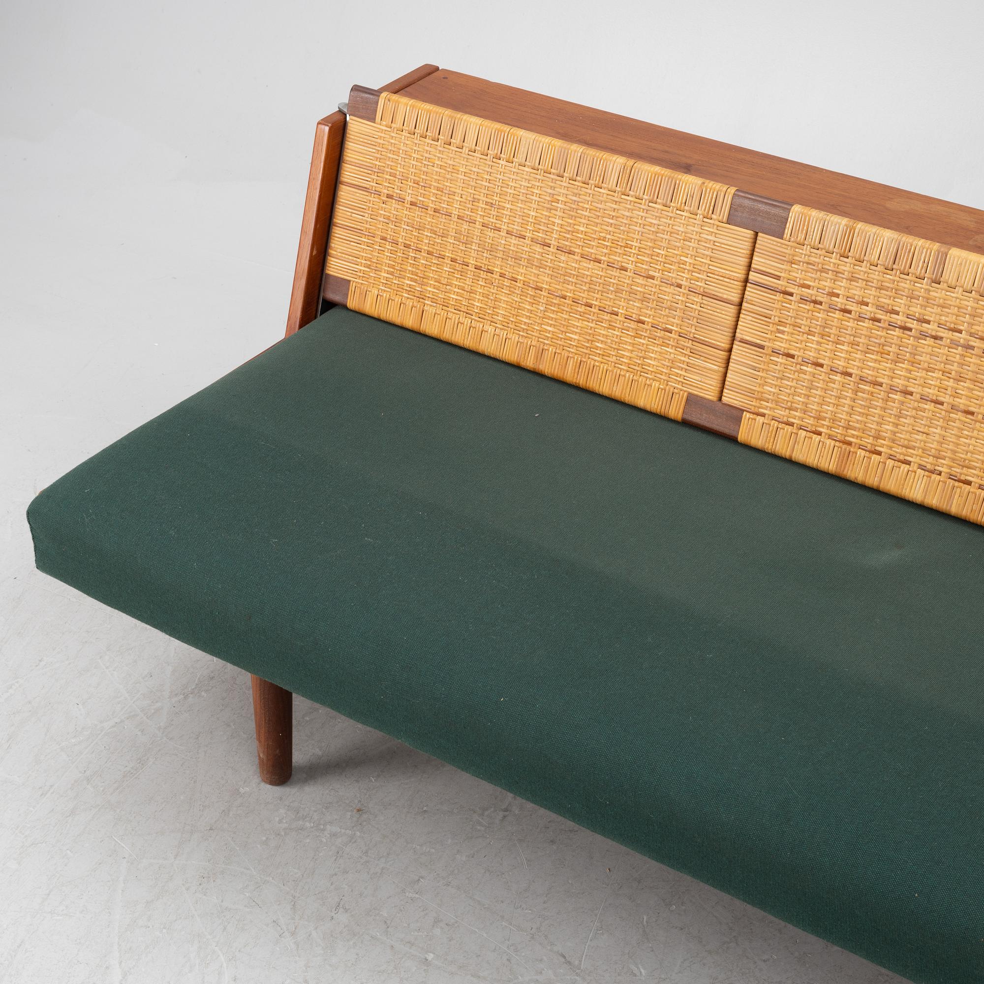 Hans J. Wegner, sofa bed/daybed, Getama, Gedsted, Denmark.