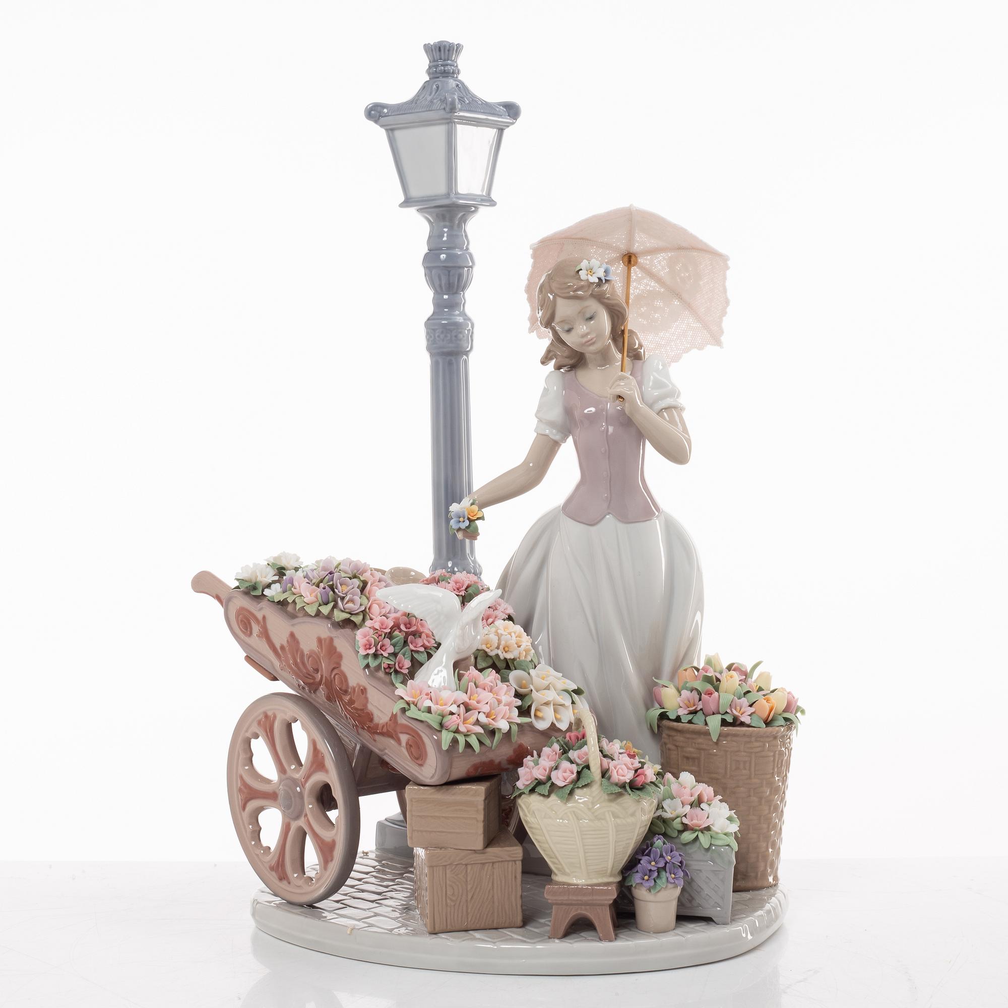 Miguel Angel Santaeulalia, figurin, "Flowers for everyone", Lladró, Spanien.