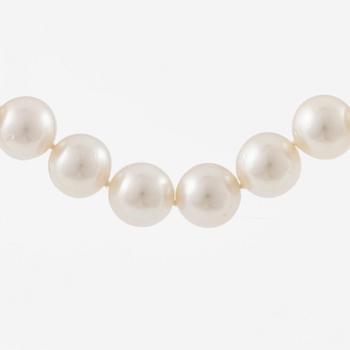 Collier odlade Söderhavspärlor lås 18K guld.