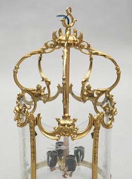 TAKLAMPA, 1900-talets andra hälft. Höjd 68 cm.
