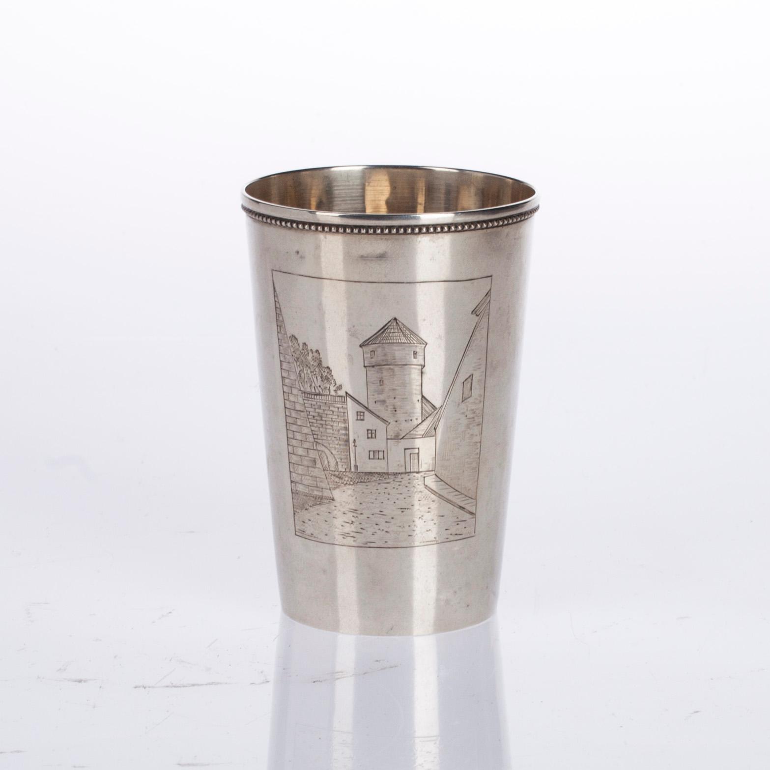 BÄGARE, silver, Estland 1924-1939. Vikt 53,8 g.