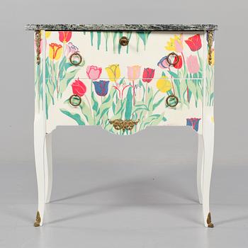 BYRÅ, gustaviansk stil, omkring 1900-talets mitt.