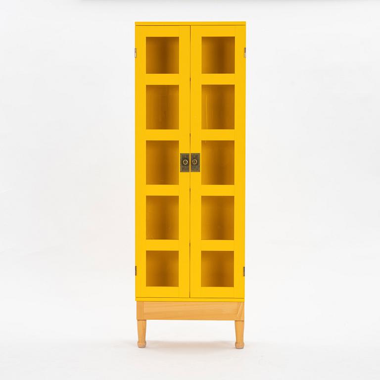 Mats Theselius, a "National Geographic" cabinet, Källemo, Sweden, post 1990.