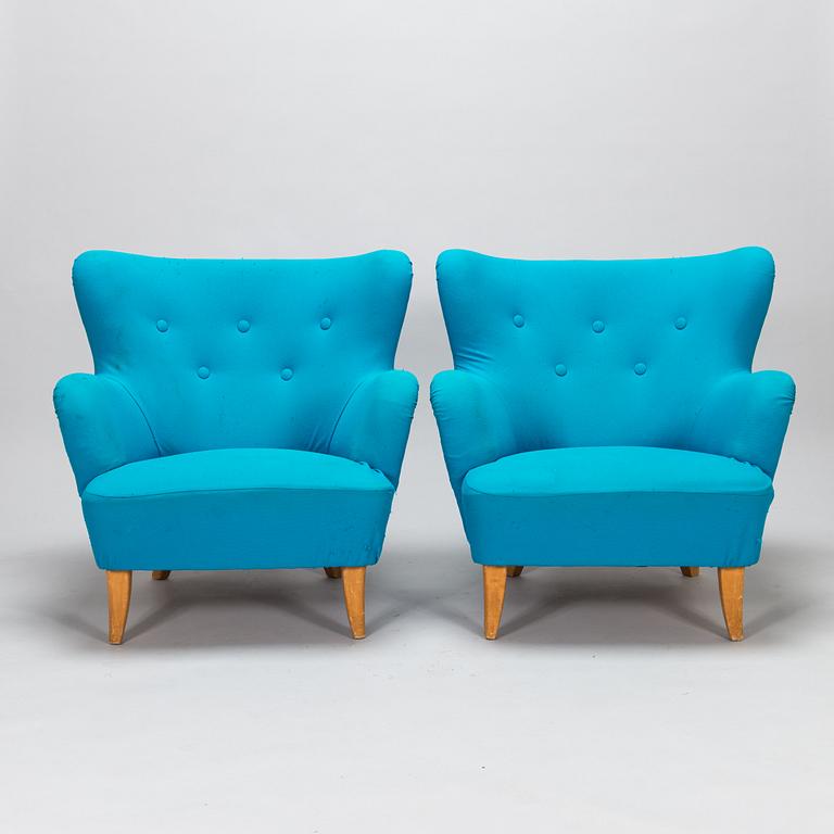 Ilmari Lappalainen, a pair of mid-20th-century 'Laila' armchairs for Asko, Finland.