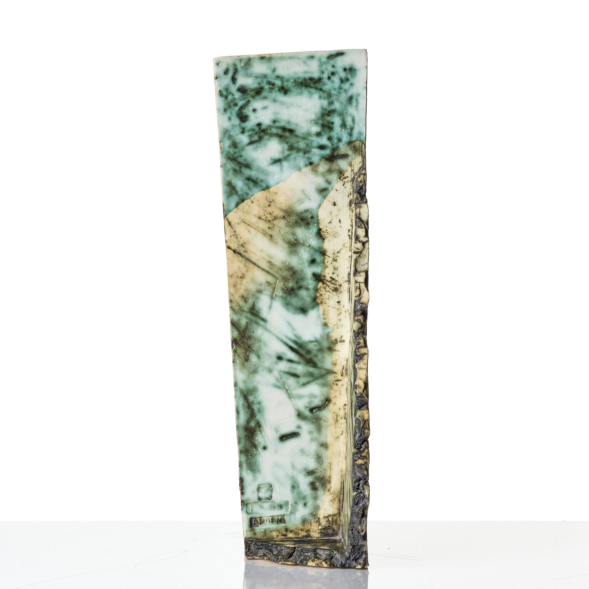 Kati Tuominen-Niittylä, a stoneware vase, Arabia, Finland.