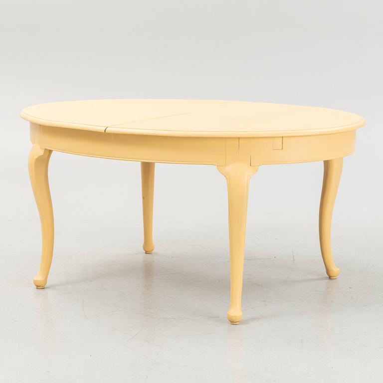 A 13-piece Rococo style dining room furniture suite, 20th Century.