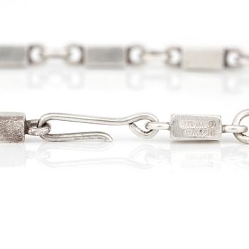 WIWEN NILSSON, Lund 1961, collier, sterlingsilver. Vikt ca 49,8 gram.