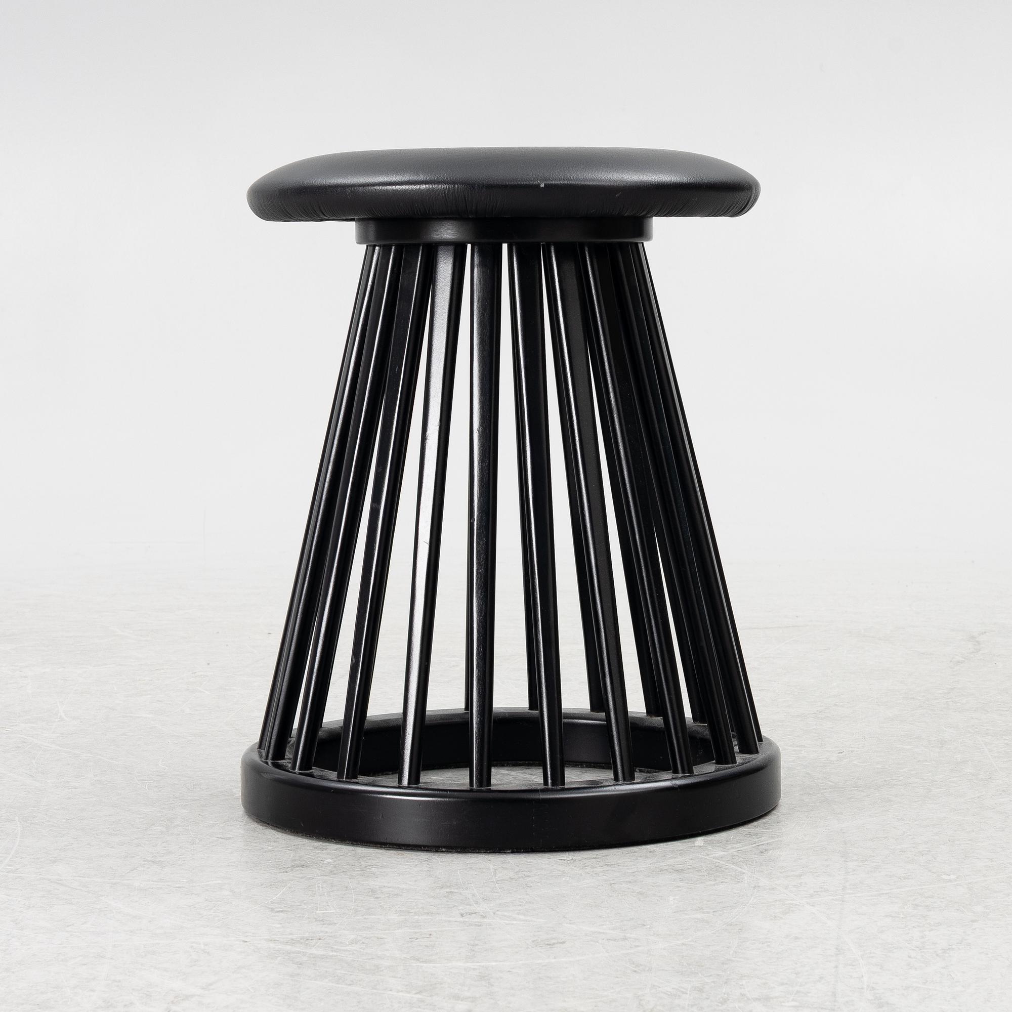 Tom Dixon, a contemporay 'Fan' stool.