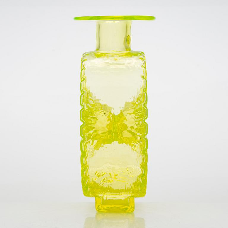 Helena Tynell, flaska, "Solflaskan" Riihimäen Lasi Oy. I produktion 1964-1974.