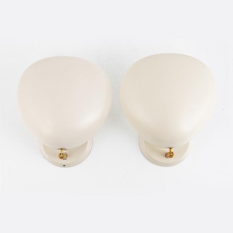 Greta M. Grossman, vägglampor, ett par, "Cobra Wall lamp", GUBI, 2000-tal.