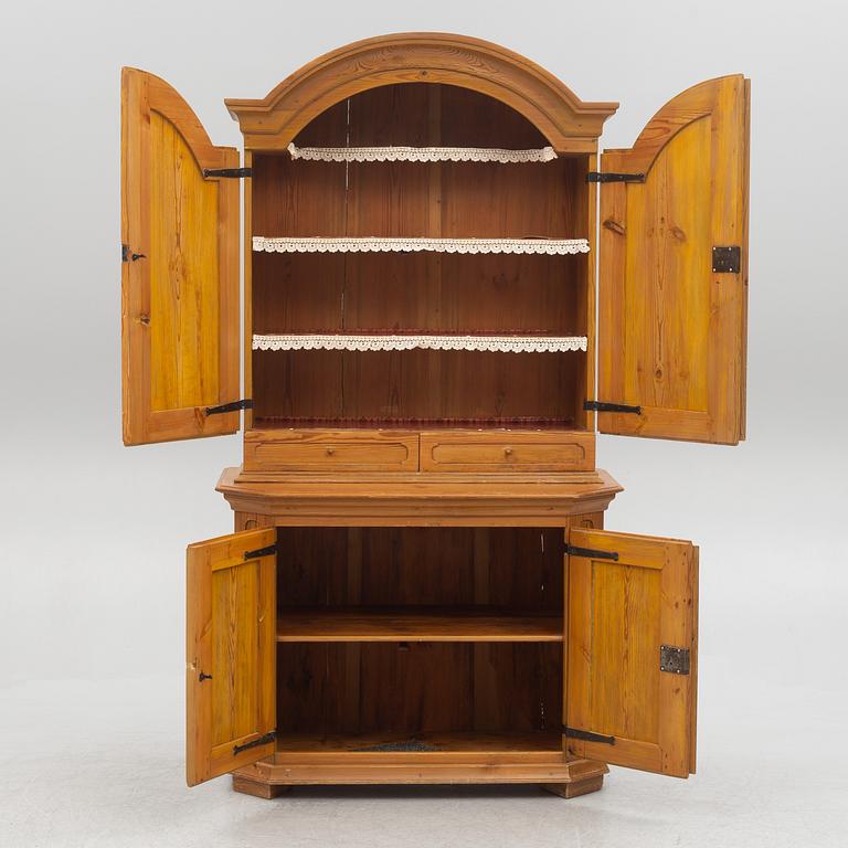 Cabinet, 17th/18th century.
