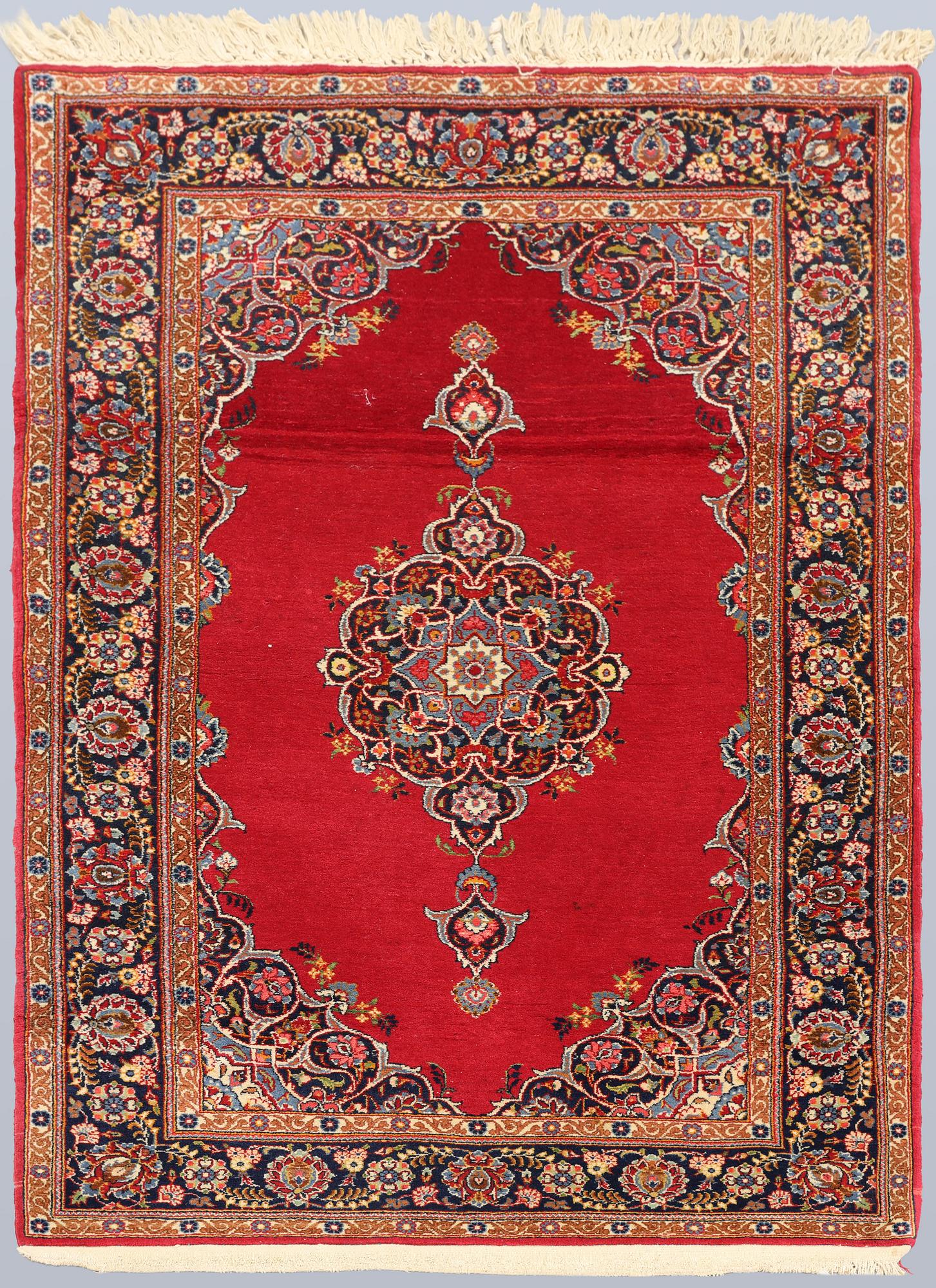 Matta, semiantik Keshan, ca 160 x 117 cm.