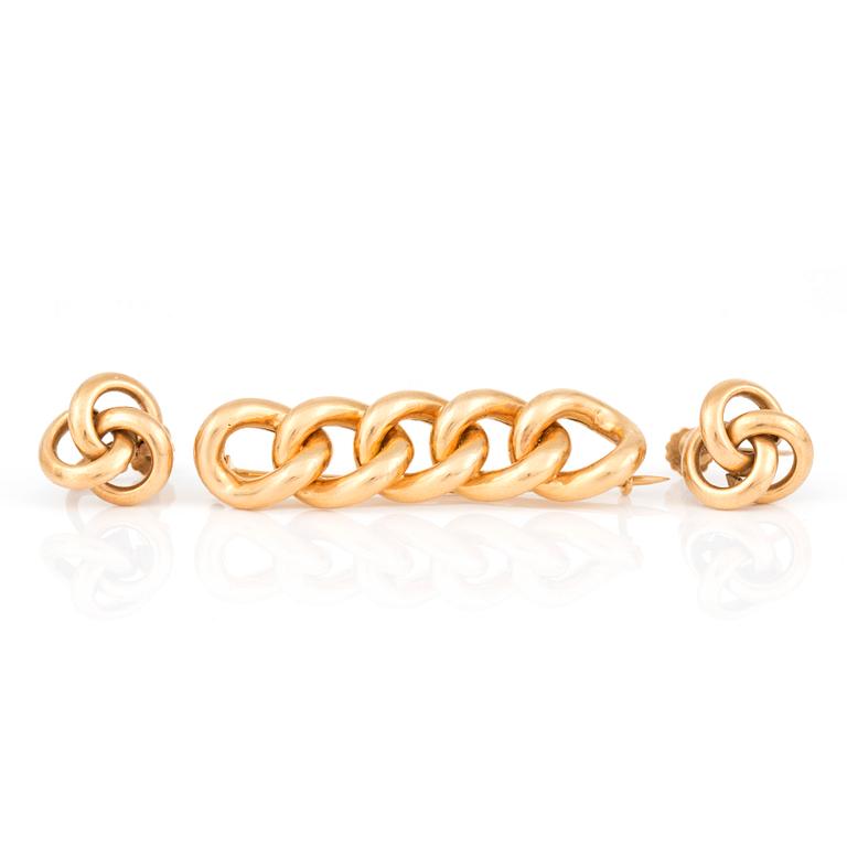 BROSCH samt ÖRHÄNGEN, 1+2, 18 k guld, bland annat GD&CO Malmö, 1898. Vikt ca 6 g.