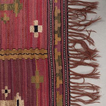 Märta Måås-Fjetterström, a drape, "Violett Draperi" (with yellow), ca 260,5-263 x 147 cm, signed MMF.