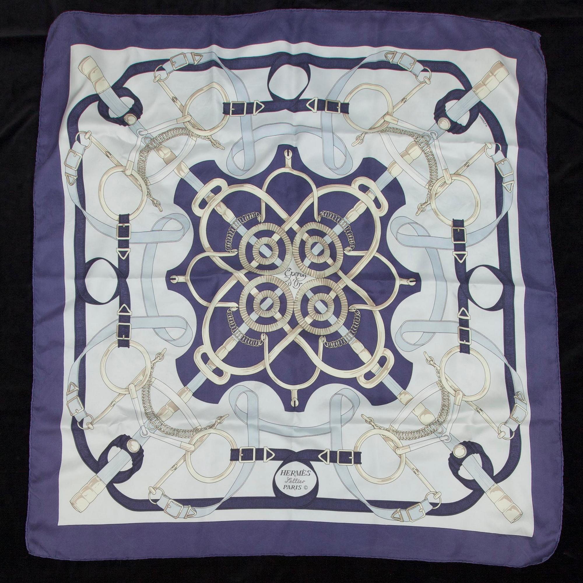 SCARF, "Eperon d'or", design H. d'Origny, Hermès, Paris.