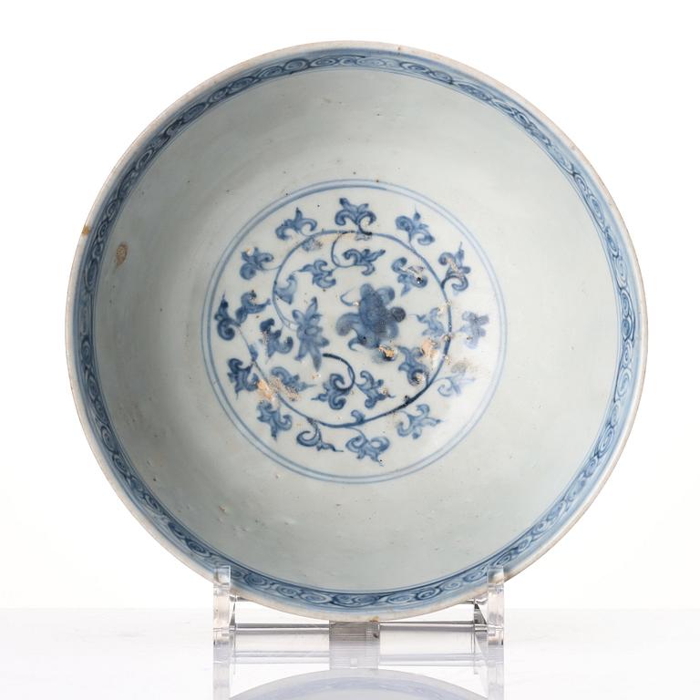 A blue and white bowl, Ming dynasty (1368-1644).