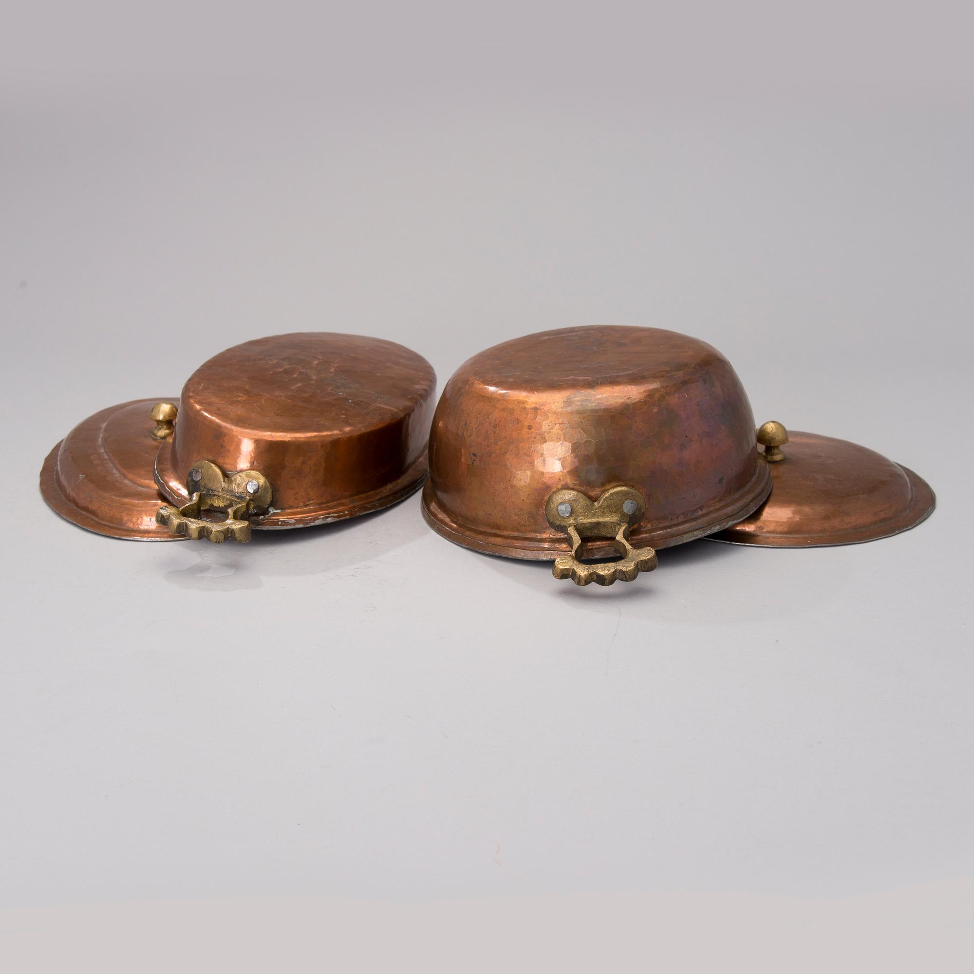 KASTRULLER, 2 st, koppar, 1900-talets mitt.