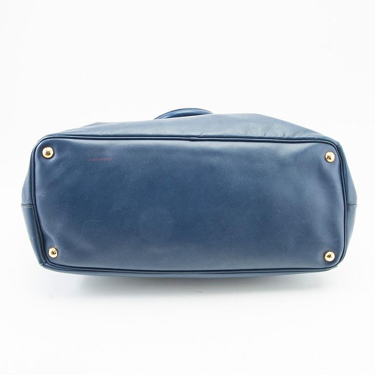 Prada, väska, "Galleria Extra Large".