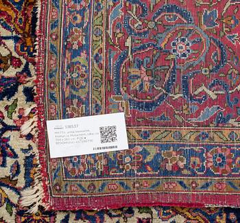 MATTA, semiantik silke Keshan, ca 392x279 cm.