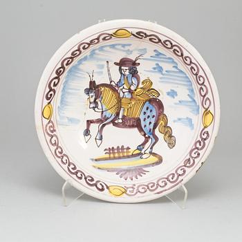 A faiance dish, 18th Century.