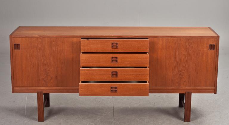 SIDEBOARD, 1900-talets andra hälft.