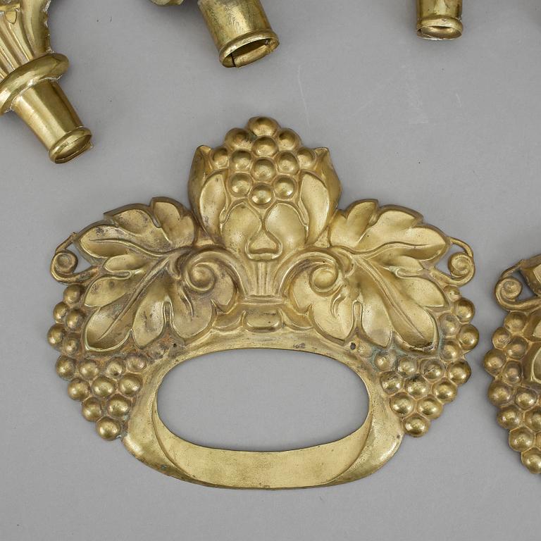 GARDINBESLAG. 10 delar. Mässing. Empire, 1800-talets första hälft.