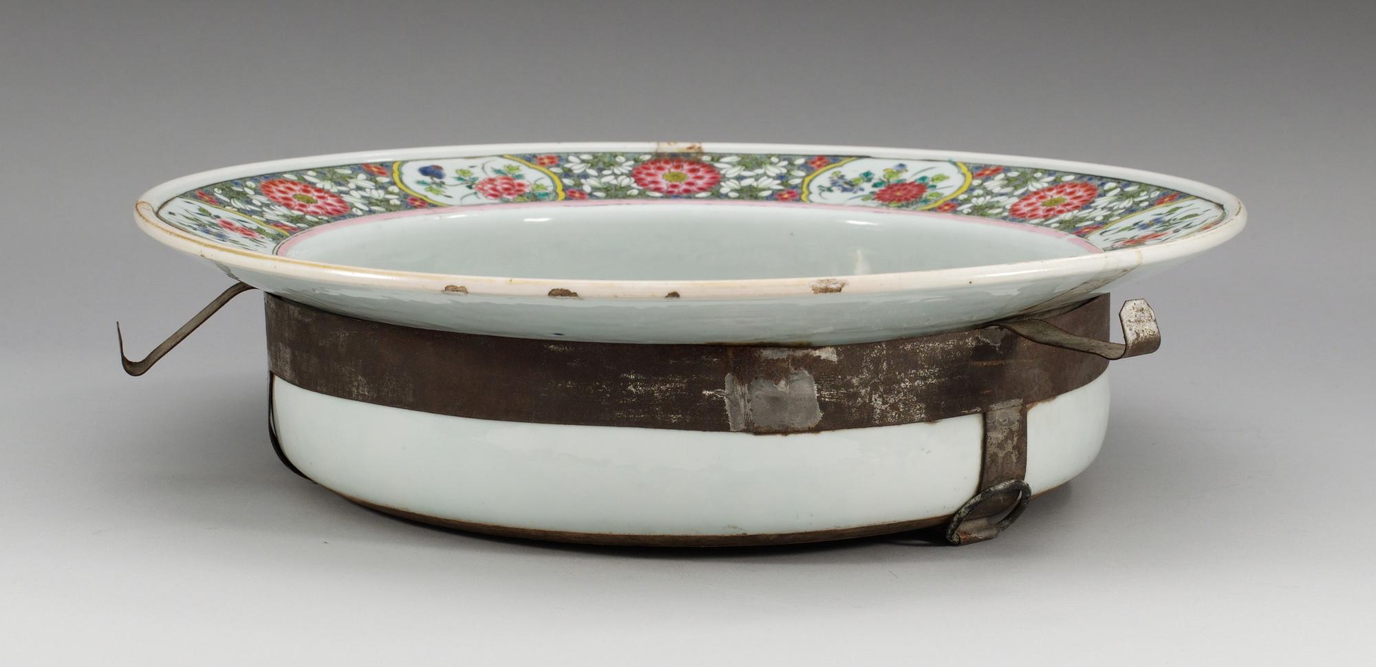 TVÄTTFAT, kompaniporslin. Qing dynastin, Qianlong (1736-95).