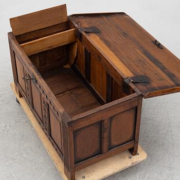 A Baroque chest, 18th century.