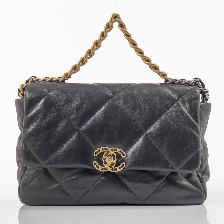 Chanel, bag, "19 Medium Flap Bag".