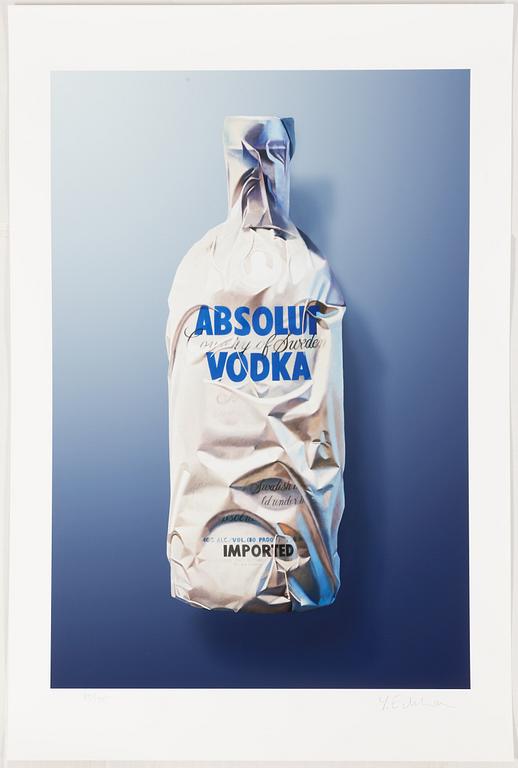 Yrjö Edelmann, "Wrapped moment of Absolut.".