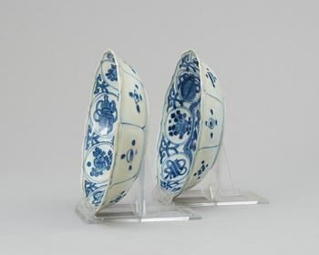 A set of two blue and white dishes, Ming dynasty.