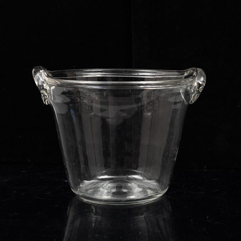 Nils Landberg, champagne-/vinkylare, Orrefors.