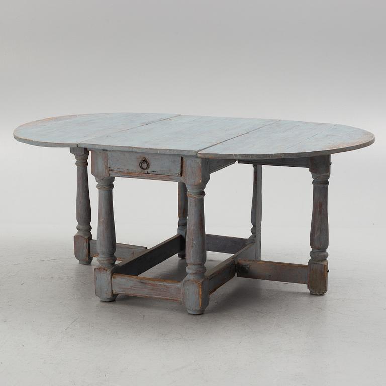 A Baroque gate-leg table, 18th century.