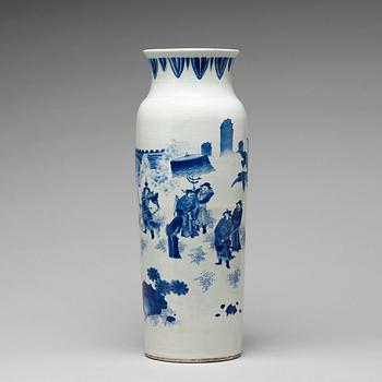 893. A large blue and white Transitional "Rolwagen" vase, 17th Century.