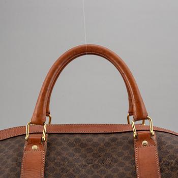 CÉLINE, monogram canvas weekendbag.