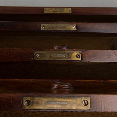 Probably 1840s English chest of drawers.