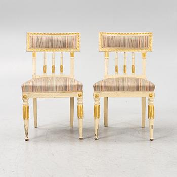 A pair of Gustavian chairs, around 1800.