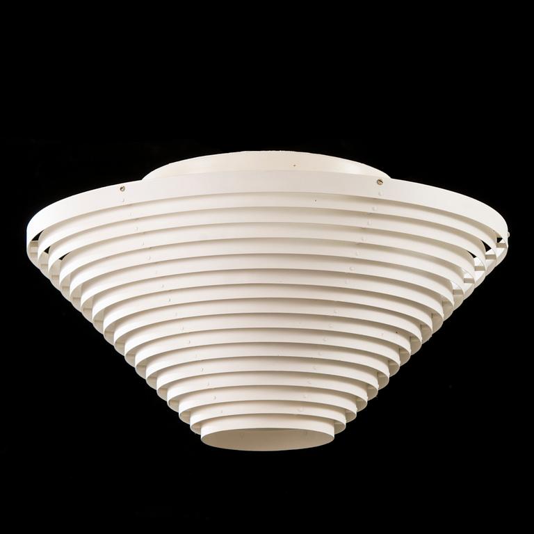 ALVAR AALTO, A 'A622B' ceiling light for Valaistustyö.