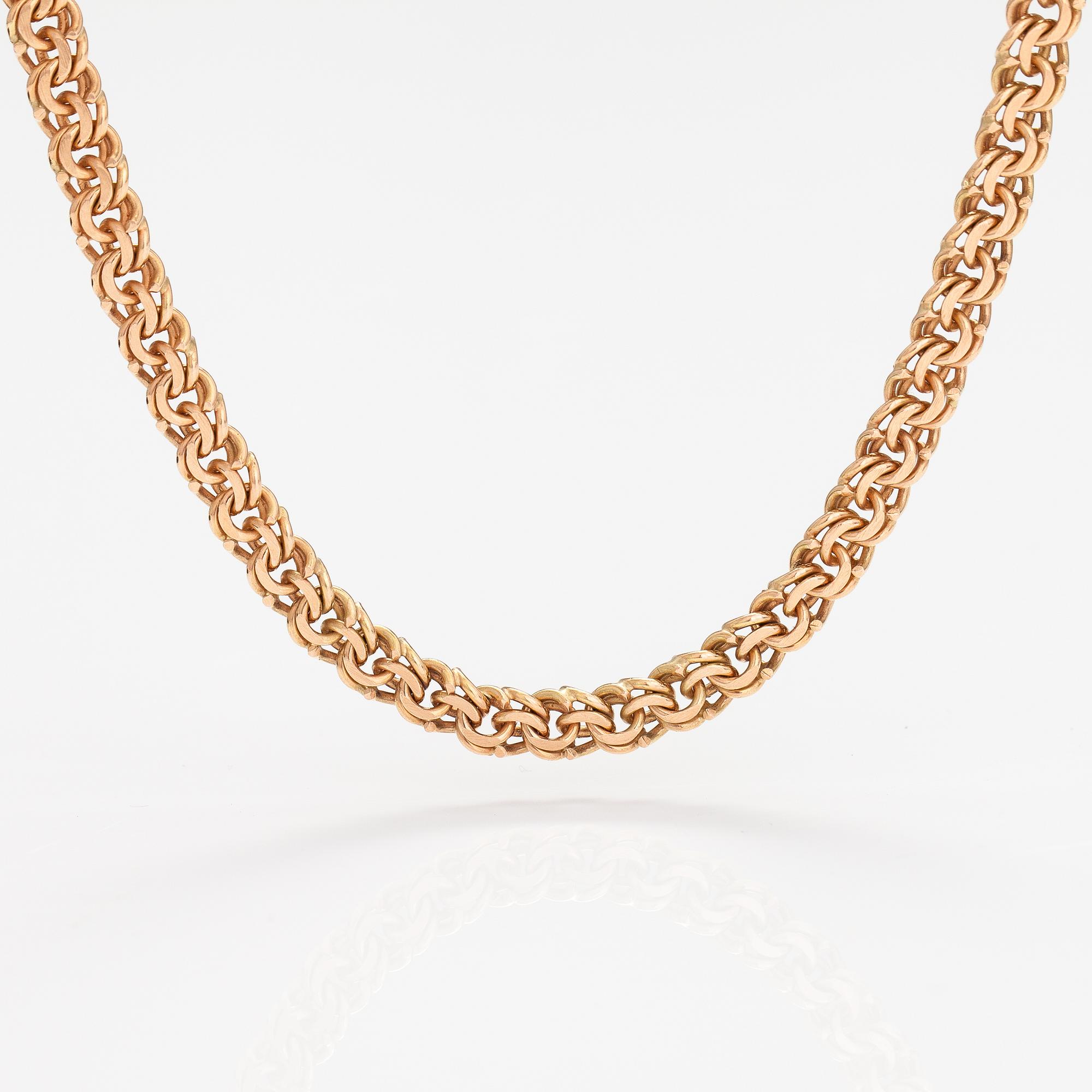 A 14K gold necklace. Russian hallmarks.