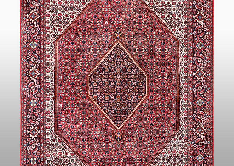 Matta, Bidjar tekab, ca 318 x 219 cm.