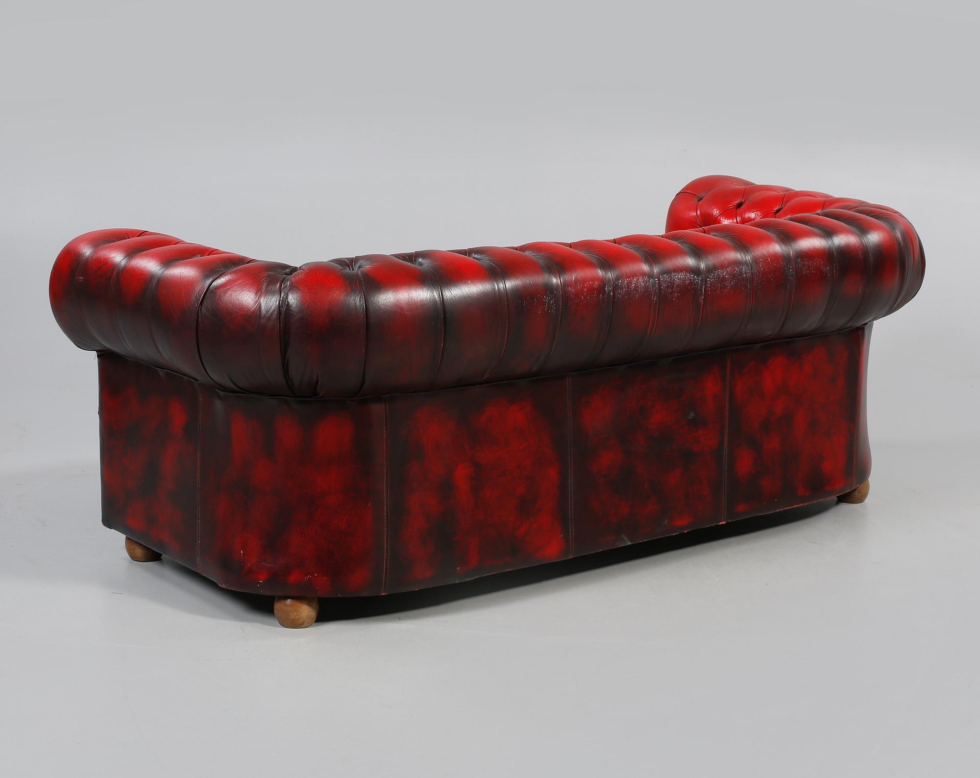 SOFFA, Chesterfield-modell, 1900-talets andra hälft.