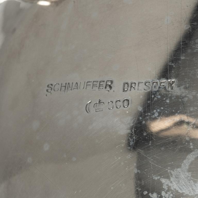 A 4-piece silver coffee and tea service, marks of Schnauffer, Germany, first half of the 20th Century.