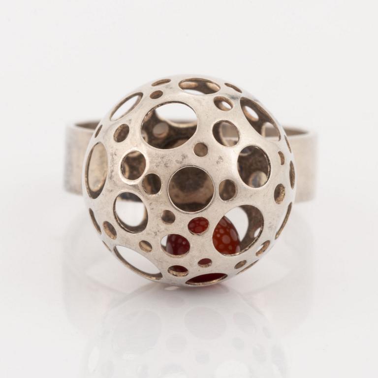 Liisa Vitali, sterling silver and carnelian ball ring.