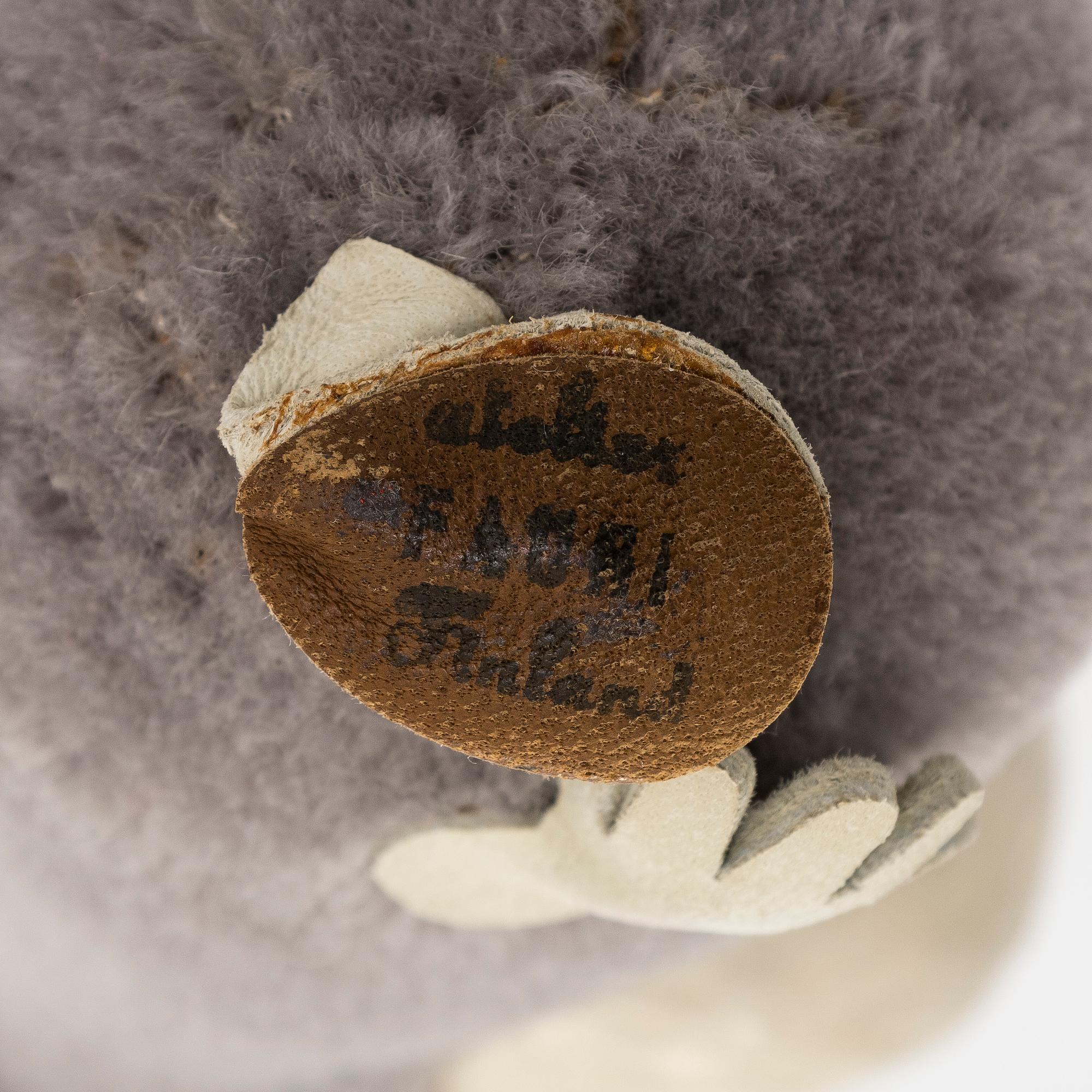 Atelier Fauni, Moomin figurine 'Moominpappa', Atelier Fauni Finland 1950/60s.